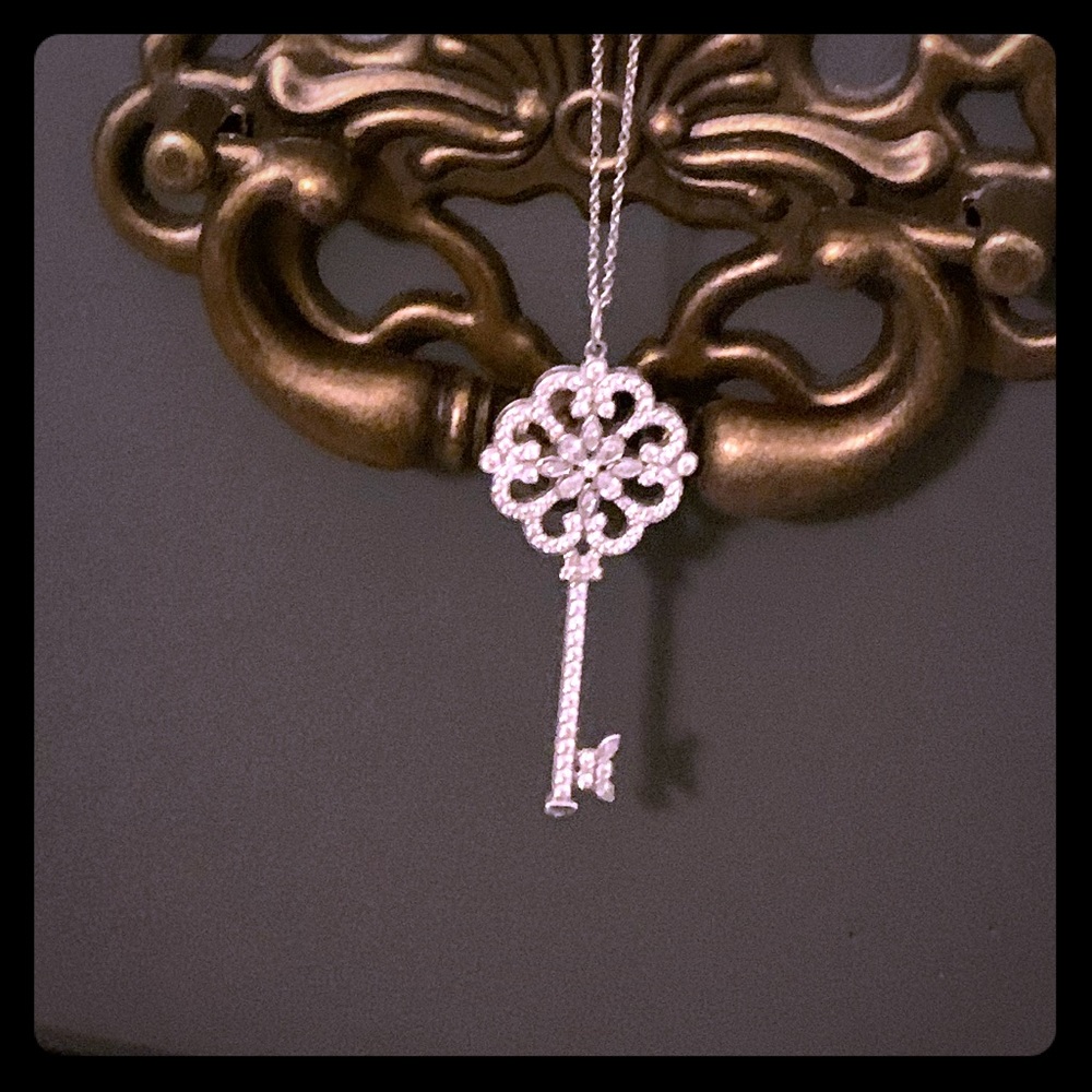 Tiffany Key